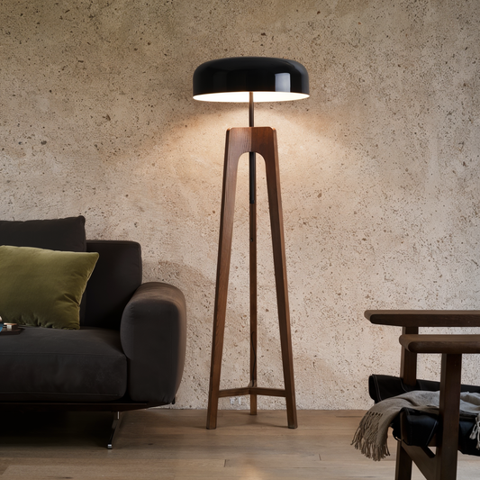 Tripod Wood Lamp